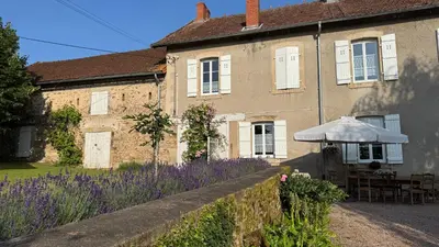 Jardin de l'établissement Maison Belle Vie