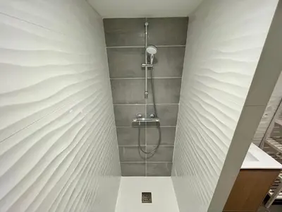 Salle de bains dans l'établissement L'Authentique Centre &Gare