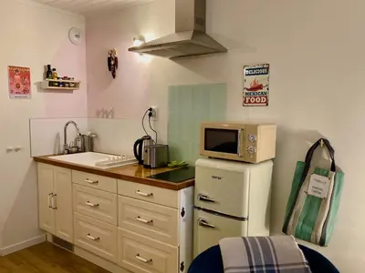 Cuisine ou kitchenette dans l'établissement Studio cosy au cœur d'Arbois
