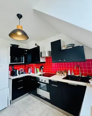 Cuisine ou kitchenette dans l'établissement Le Molay