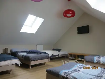Télévision ou salle de divertissement dans l'établissement Le Bonnetoit