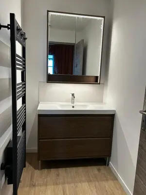 Salle de bains dans l'établissement Montciel Jura