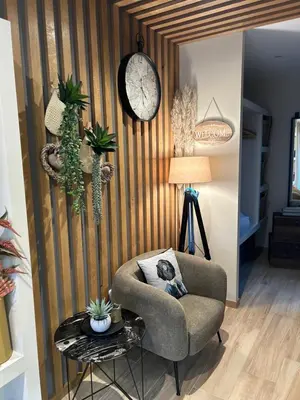 Coin salon dans l'établissement Chez Marlène