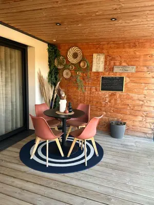 Coin salon dans l'établissement Chez Marlène