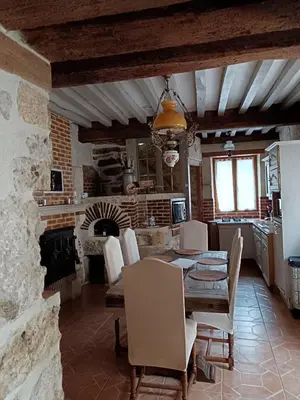Cuisine ou kitchenette dans l'établissement Maison au bord de l'eau