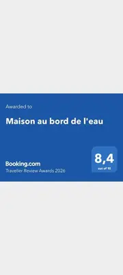 Certificat, récompense, panneau ou autre document affiché dans l'établissement Maison au bord de l'eau