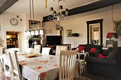 Cuisine ou kitchenette dans l'établissement l'hirondelle 2 tot 9 personen