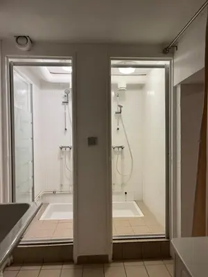 Salle de bains dans l'établissement La maison des vendangeurs