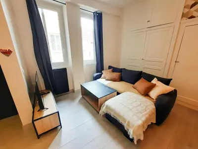 Un ou plusieurs lits dans un hébergement de l'établissement Le Buffon - Apt 2 Personnes, 1 ch, Centre ville
