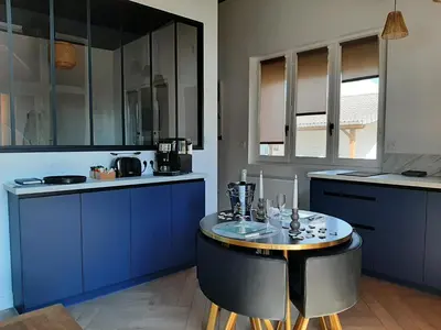 Cuisine ou kitchenette dans l'établissement L'Ecrin Dakoté