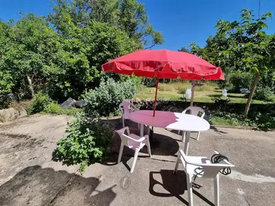 Jardin de l'établissement Gîte dans Parc Naturel Proche Forêt & Spa - Parking Inclus