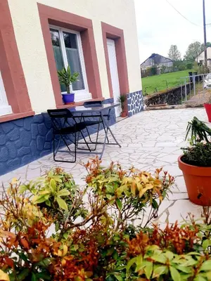 Jardin de l'établissement Studio paisible en Morvan