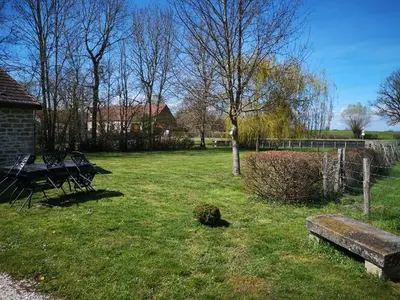 Jardin de l'établissement Les Lavandins Château de Musigny