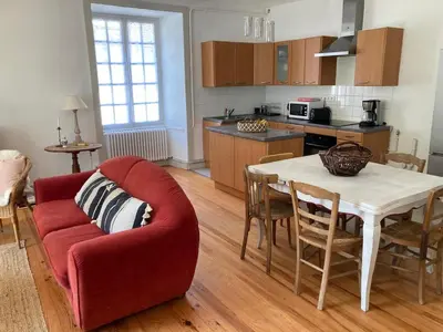Cuisine ou kitchenette dans l'établissement Conciergerie du château