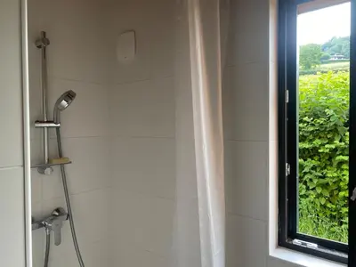 Salle de bains dans l'établissement l'oreille du pelerin - gite Arzack