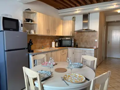 Cuisine ou kitchenette dans l'établissement Le Poisat