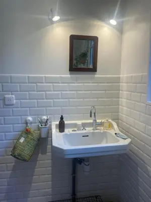 Salle de bains dans l'établissement Appartement pour 2 personnes, gîte La Loba