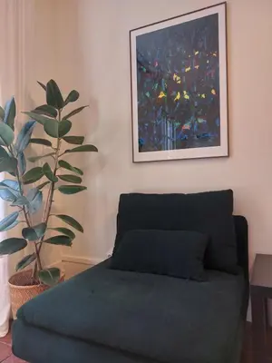 Coin salon dans l'établissement Appartement pour 2 personnes, gîte La Loba