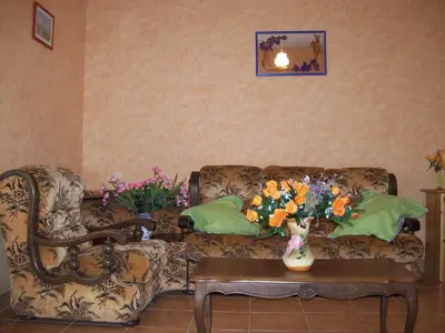 Coin salon dans l'établissement les hortensias