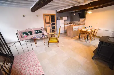Cuisine ou kitchenette dans l'établissement A l'ombre du Chêne