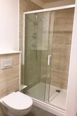 Salle de bains dans l'établissement Appartement au Cœur de Poligny