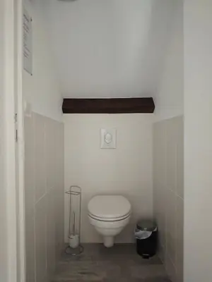 Salle de bains dans l'établissement Gites Les pêchers