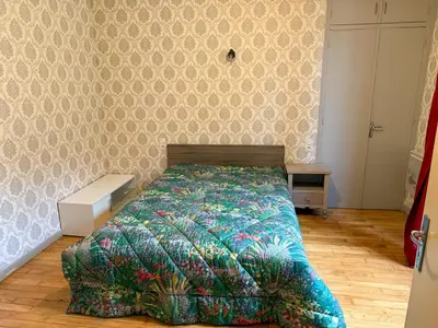 Un ou plusieurs lits dans un hébergement de l'établissement Logement des deux ponts