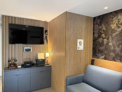 Cuisine ou kitchenette dans l'établissement Lodge avec Spa extérieur privé en option et mini-ferme sur place