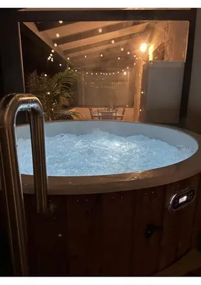 Plan de l'établissement Lodge avec Spa extérieur privé en option et mini-ferme sur place