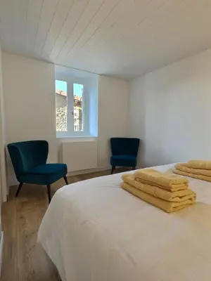 Un ou plusieurs lits dans un hébergement de l'établissement Impasse des Hirondelles by Miss K Conciergerie