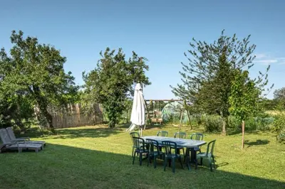 Jardin de l'établissement Le Clos des Buis