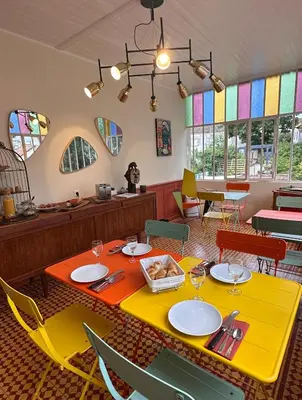 Restaurant ou autre lieu de restauration dans l'établissement Le Clos de Marguerite