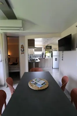 Cuisine ou kitchenette dans l'établissement La Cabiotte - Gîte classé 3 étoiles