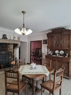 Cuisine ou kitchenette dans l'établissement Maison de campagne avec jardin Chez nous