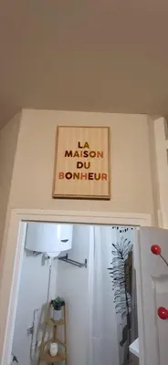 Salle de bains dans l'établissement Studio du Bonheur, Dijon Center