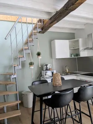 Cuisine ou kitchenette dans l'établissement Au Jardin secret, hyper centre, terrasse