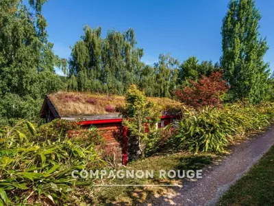 Jardin de l'établissement Gîte des fleurs - 5 Chalets