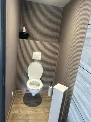 Salle de bains dans l'établissement Appartement confortable à Curgy avec terrasse 60 m²