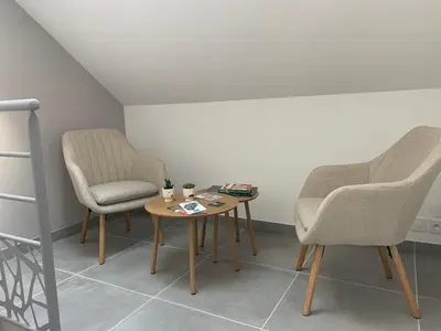 Coin salon dans l'établissement Votre Inndependance dans le Jura