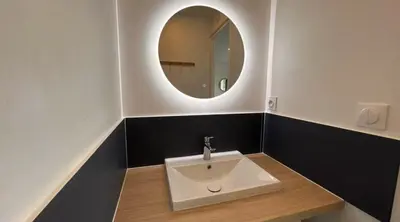 Salle de bains dans l'établissement Le chic Calme - Central - Cosy