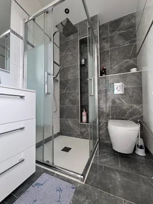 Salle de bains dans l'établissement Comme à la maison - Chambre et salle de bain privée