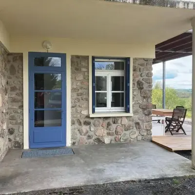 Apartment in Cuzy with Heated Pool