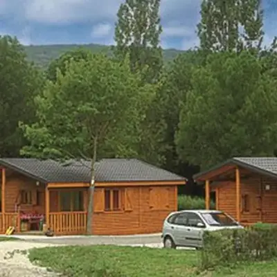 Chalet 35m² avec Terrasse à Lons-le-Saunier - API-1-52-250