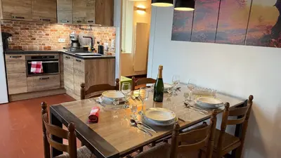 Cuisine ou kitchenette dans l'établissement Chaintre La Vallée