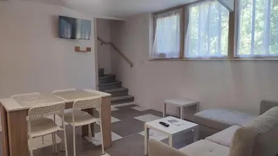 Coin salon dans l'établissement Gite de la voie verte, à Ameugny - Taizé