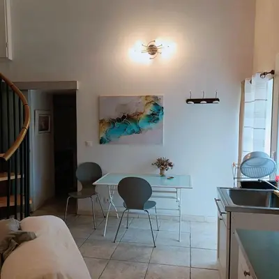 Coin salon dans l'établissement La parenthèse bucolique Gîte