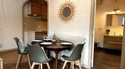 Plan de l'établissement Le Gite de Solutré Parking Terrasse Cosy