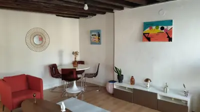Coin salon dans l'établissement Appartement dans le centre historique