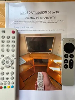 Télévision ou salle de divertissement dans l'établissement Maisonnette au cœur des vignes