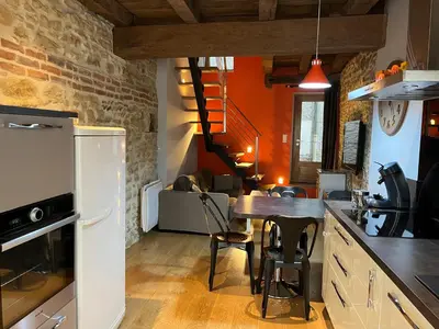Cuisine ou kitchenette dans l'établissement Au cœur de Paray- Quartier historique